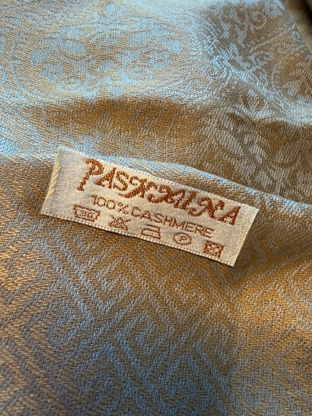 Pashmina 100% Cashmere Scarf - Picture 3 of 6
